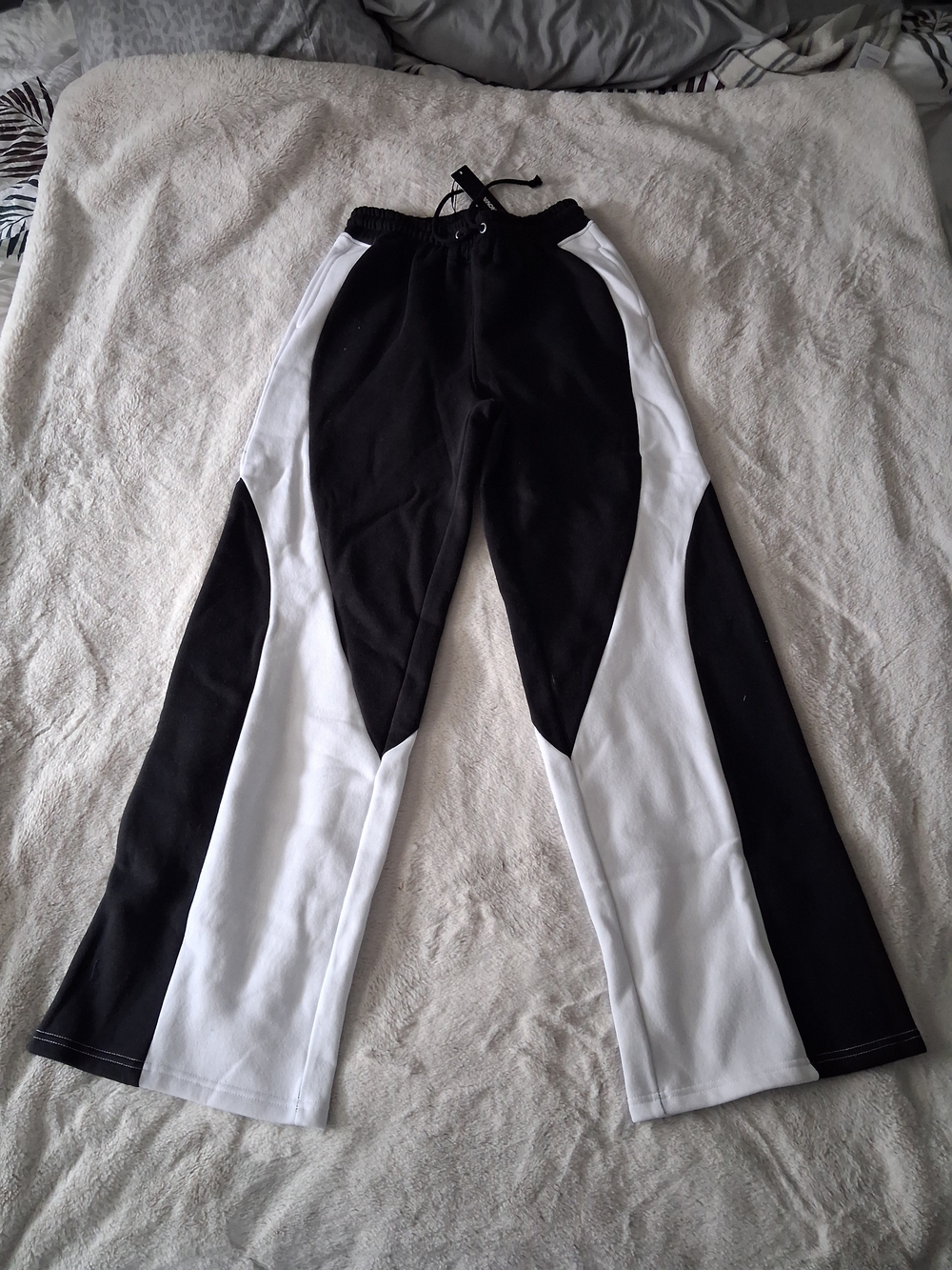 Fashion Nova Black Ribbed Elastic Waist Joggers